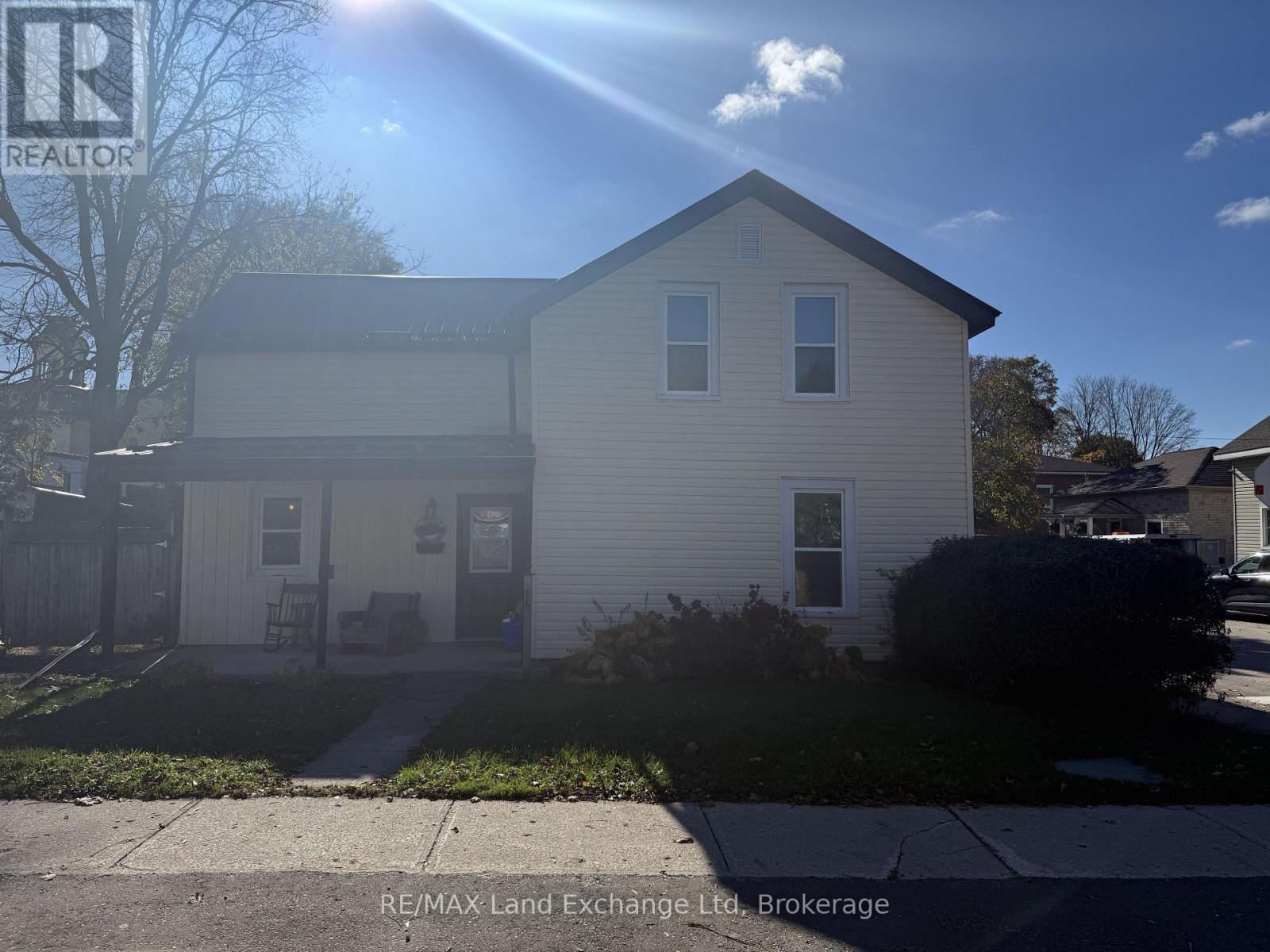 26 PATRICK STREET W, North Huron, Ontario