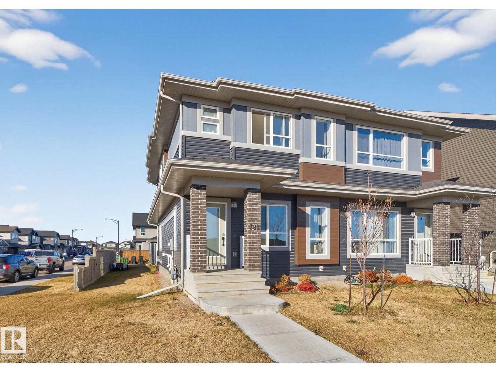 382 Crystallina Nera Dr Nw, Edmonton, Alberta  T5Z 0R9 - Photo 1 - E4463661