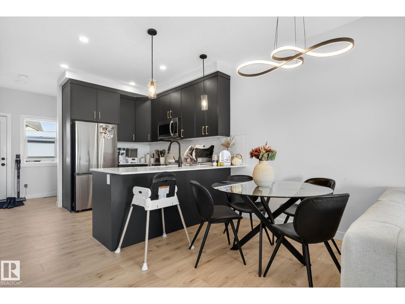 382 Crystallina Nera Dr Nw, Edmonton, Alberta  T5Z 0R9 - Photo 9 - E4463661