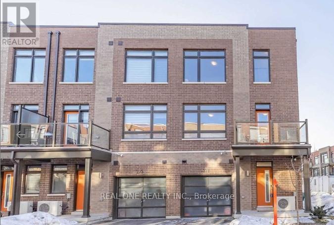 271 DALHOUSIE STREET, Vaughan, Ontario