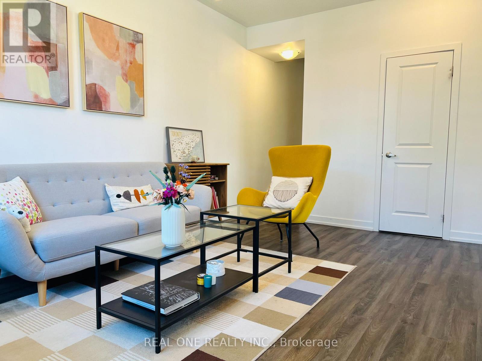 271 Dalhousie Street, Vaughan, Ontario  L4L 0L8 - Photo 5 - N12484277
