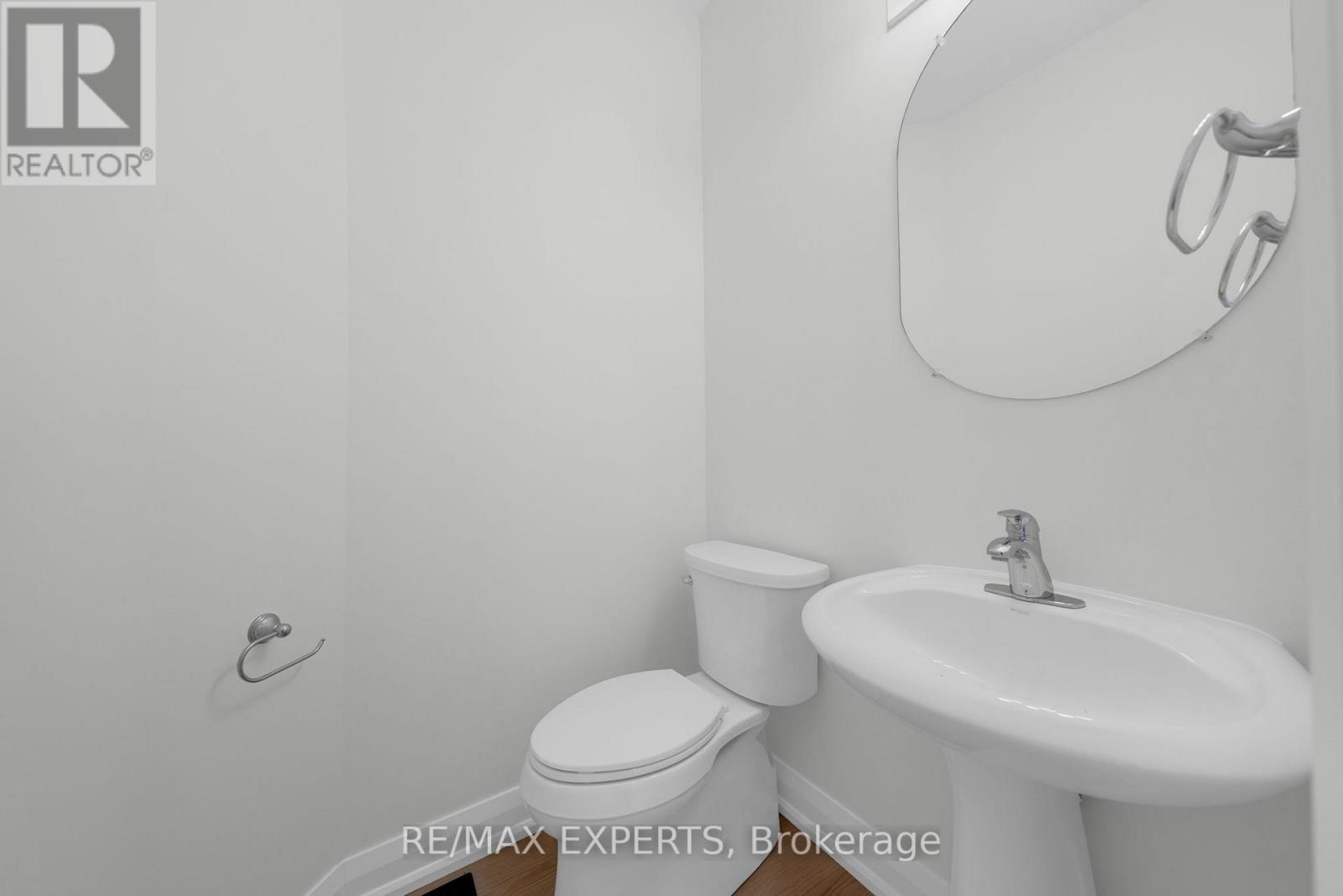 61 Wallace Street, New Tecumseth, Ontario  L9R 2G6 - Photo 19 - N12484278