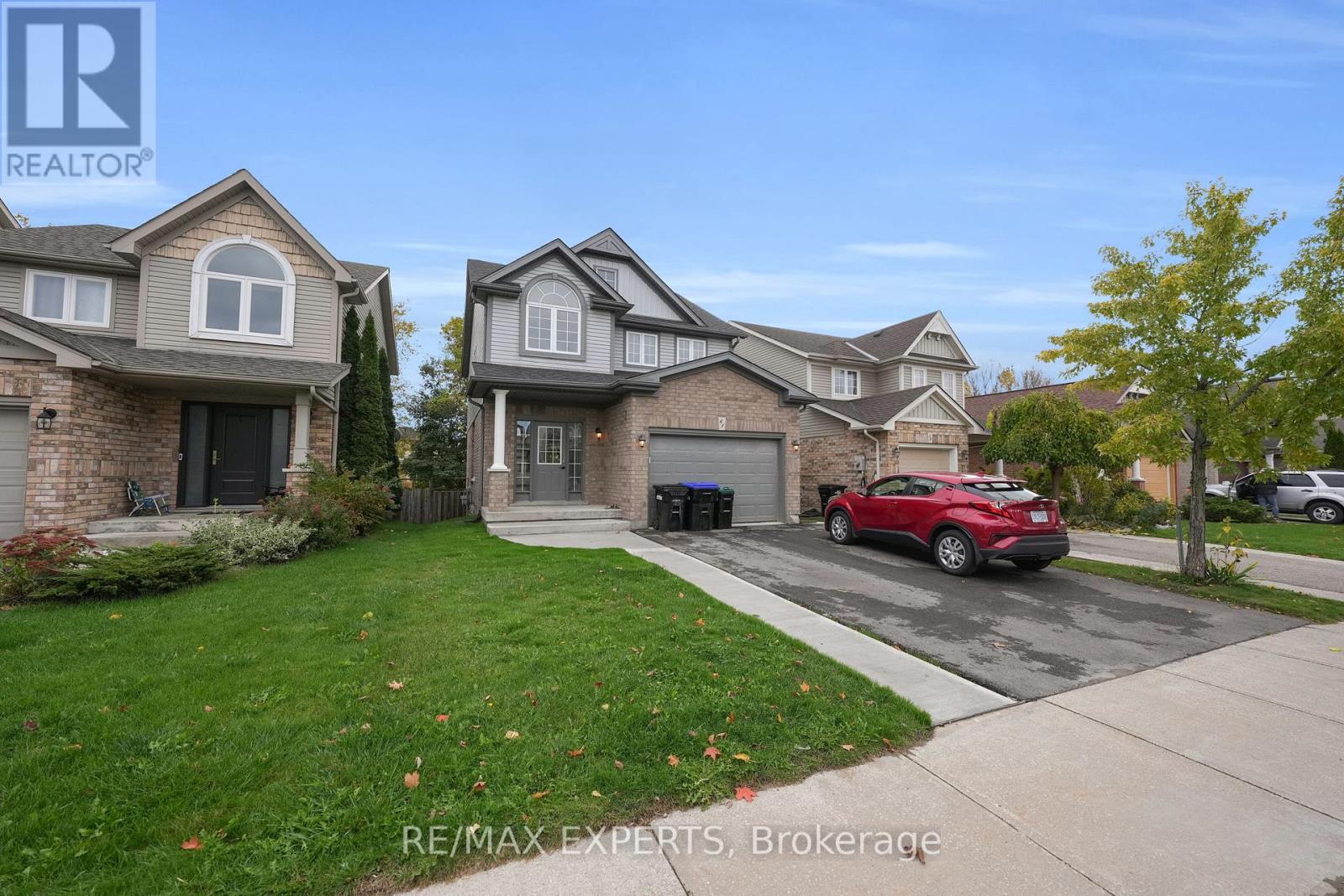 61 Wallace Street, New Tecumseth, Ontario  L9R 2G6 - Photo 33 - N12484278