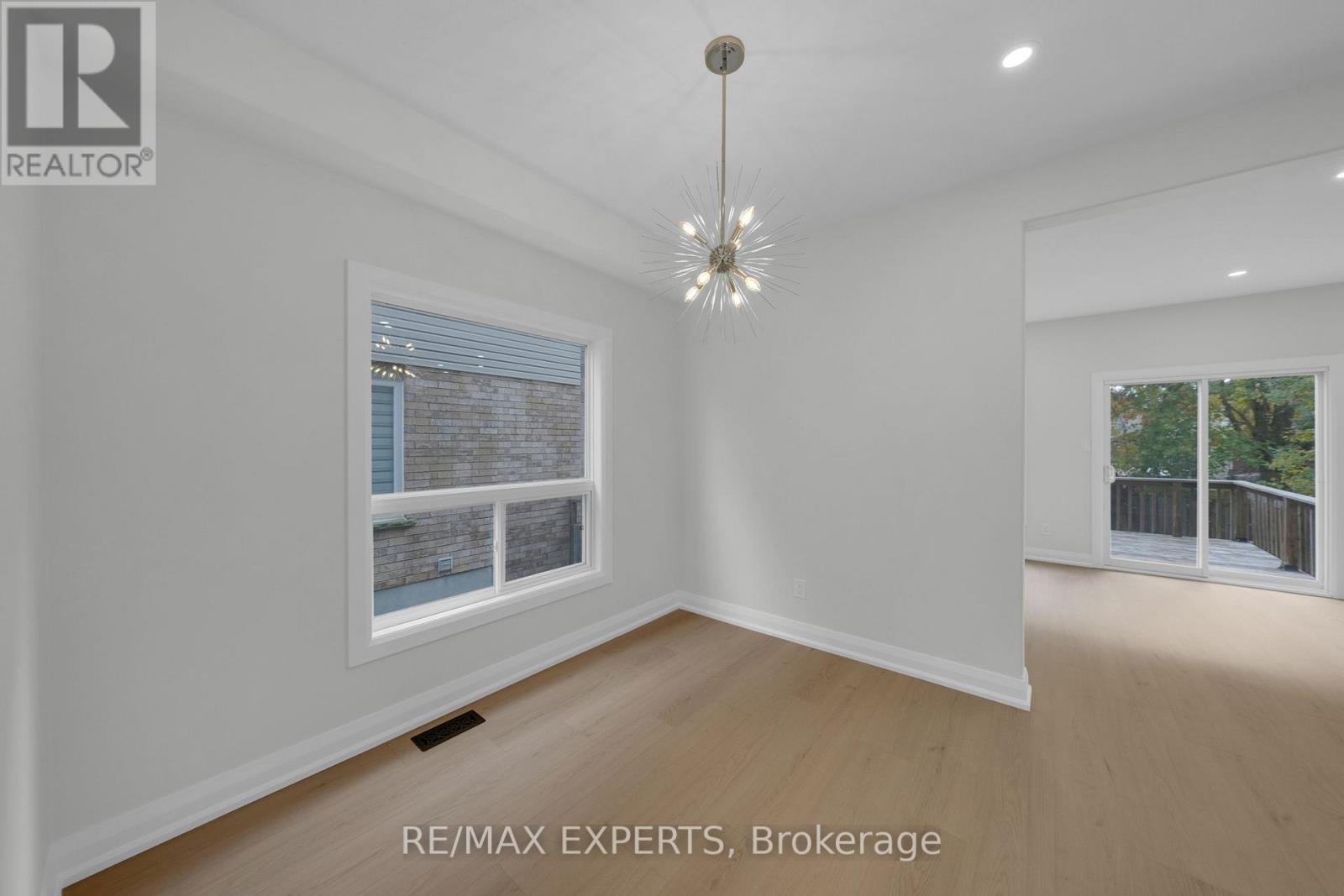 61 Wallace Street, New Tecumseth, Ontario  L9R 2G6 - Photo 6 - N12484278