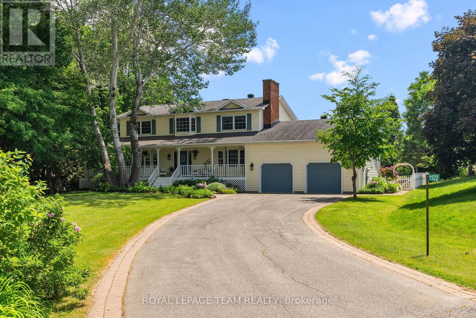 1102 Cindy Hill Crescent, Ottawa, Ontario  K4M 1E8 - Photo 3 - X12484400