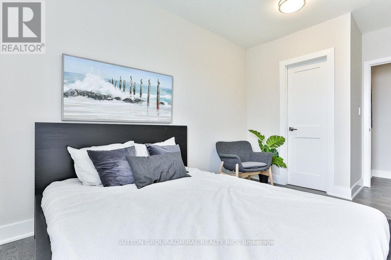 21 - 464 Spadina Road, Toronto, Ontario  M5P 2W4 - Photo 15 - C12482432