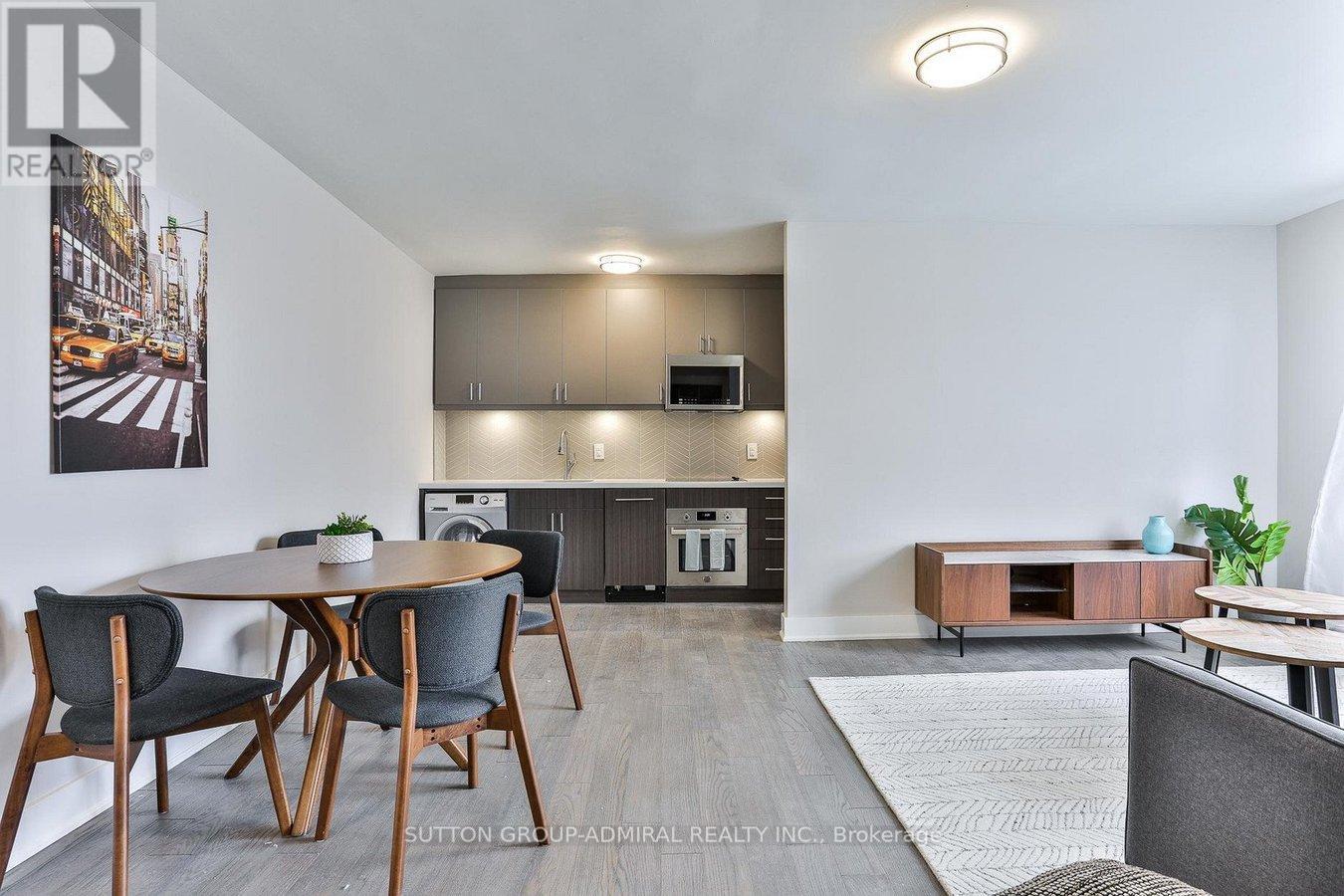 21 - 464 Spadina Road, Toronto, Ontario  M5P 2W4 - Photo 3 - C12482432