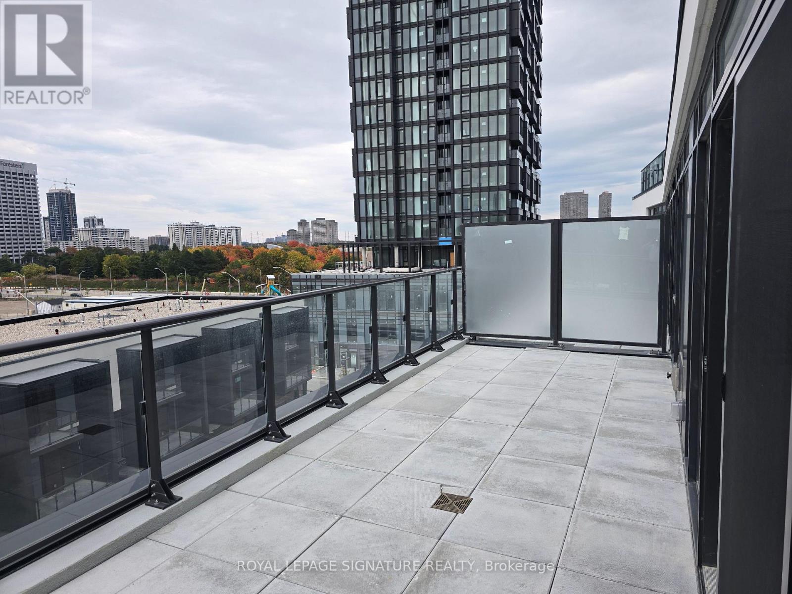 521 - 1 Kyle Lowry Road, Toronto, Ontario  M3C 0S6 - Photo 9 - C12483668