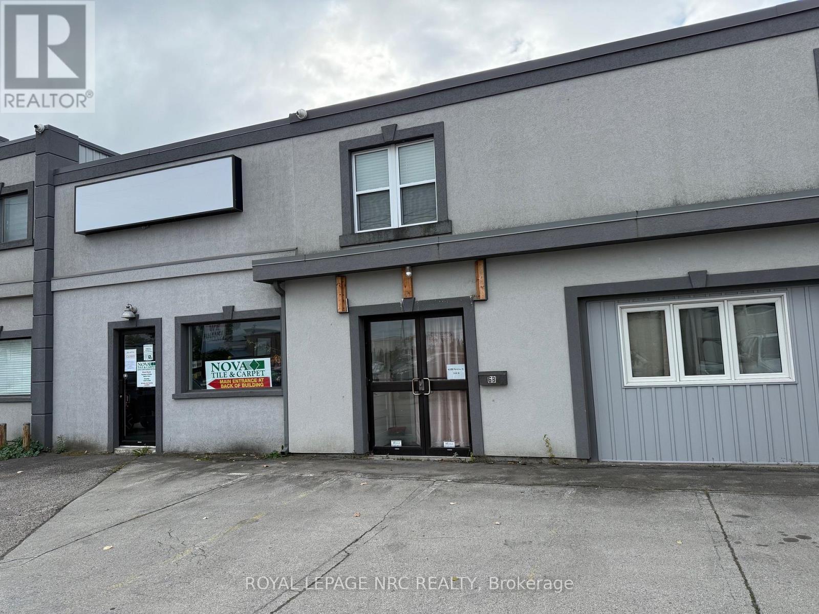 6102 Perkins Street, Niagara Falls, Ontario  L2E 5R8 - Photo 6 - X12484389