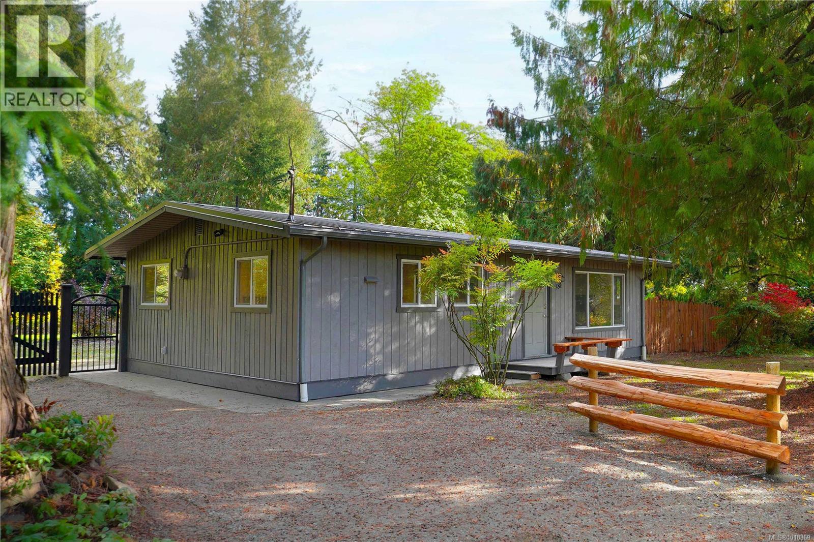 181 Norton Rd, Salt Spring, British Columbia