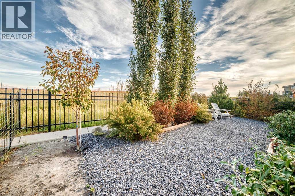 204 Sunrise Common, Cochrane, Alberta  T4C 2R9 - Photo 46 - A2260174