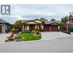 1102 Glenview Court, kelowna, British Columbia