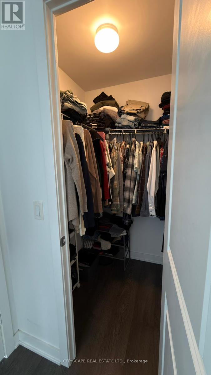 1704 - 4655 Metcalfe Avenue, Mississauga, Ontario  L5M 0Z7 - Photo 13 - W12484254