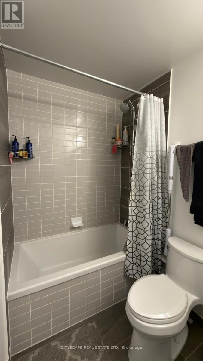 1704 - 4655 Metcalfe Avenue, Mississauga, Ontario  L5M 0Z7 - Photo 15 - W12484254