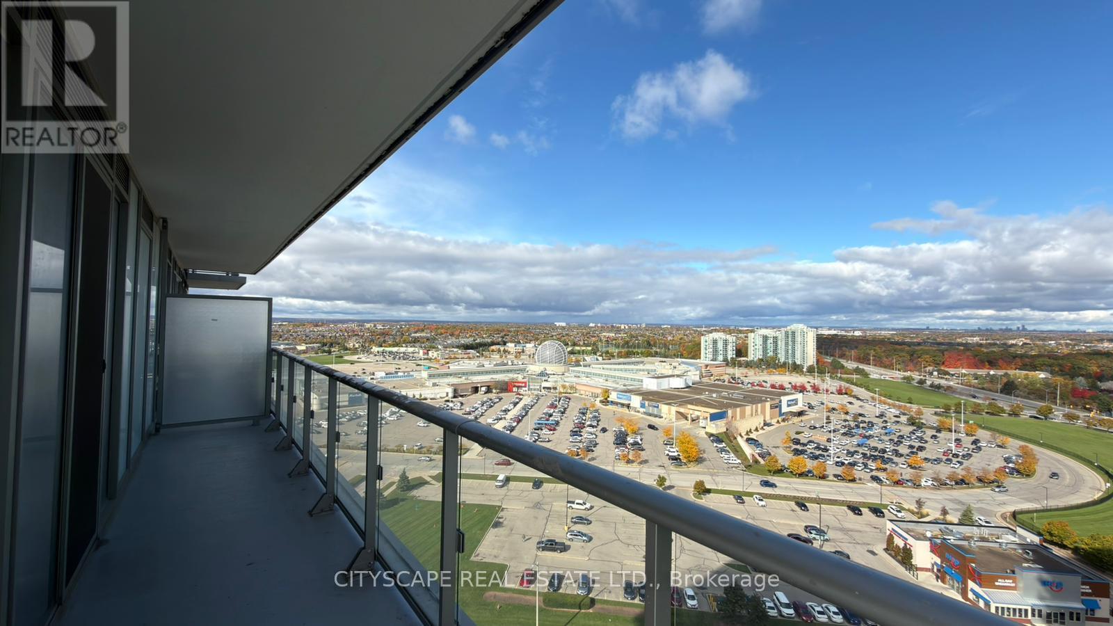 1704 - 4655 Metcalfe Avenue, Mississauga, Ontario  L5M 0Z7 - Photo 4 - W12484254