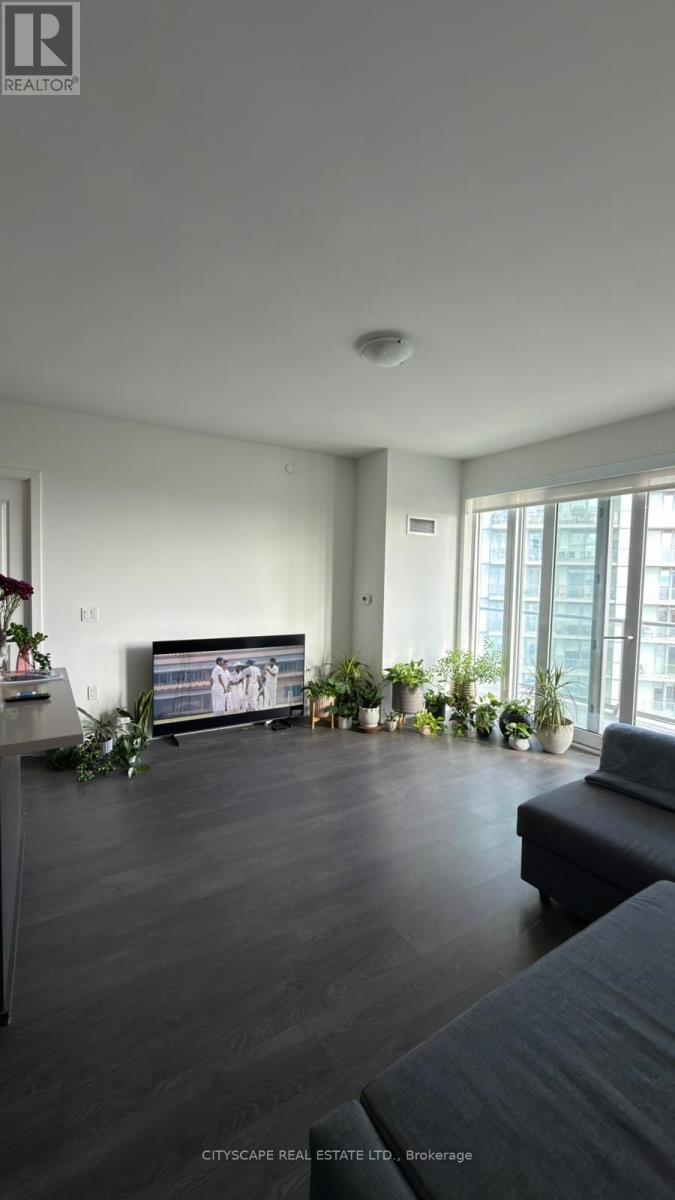1704 - 4655 Metcalfe Avenue, Mississauga, Ontario  L5M 0Z7 - Photo 9 - W12484254