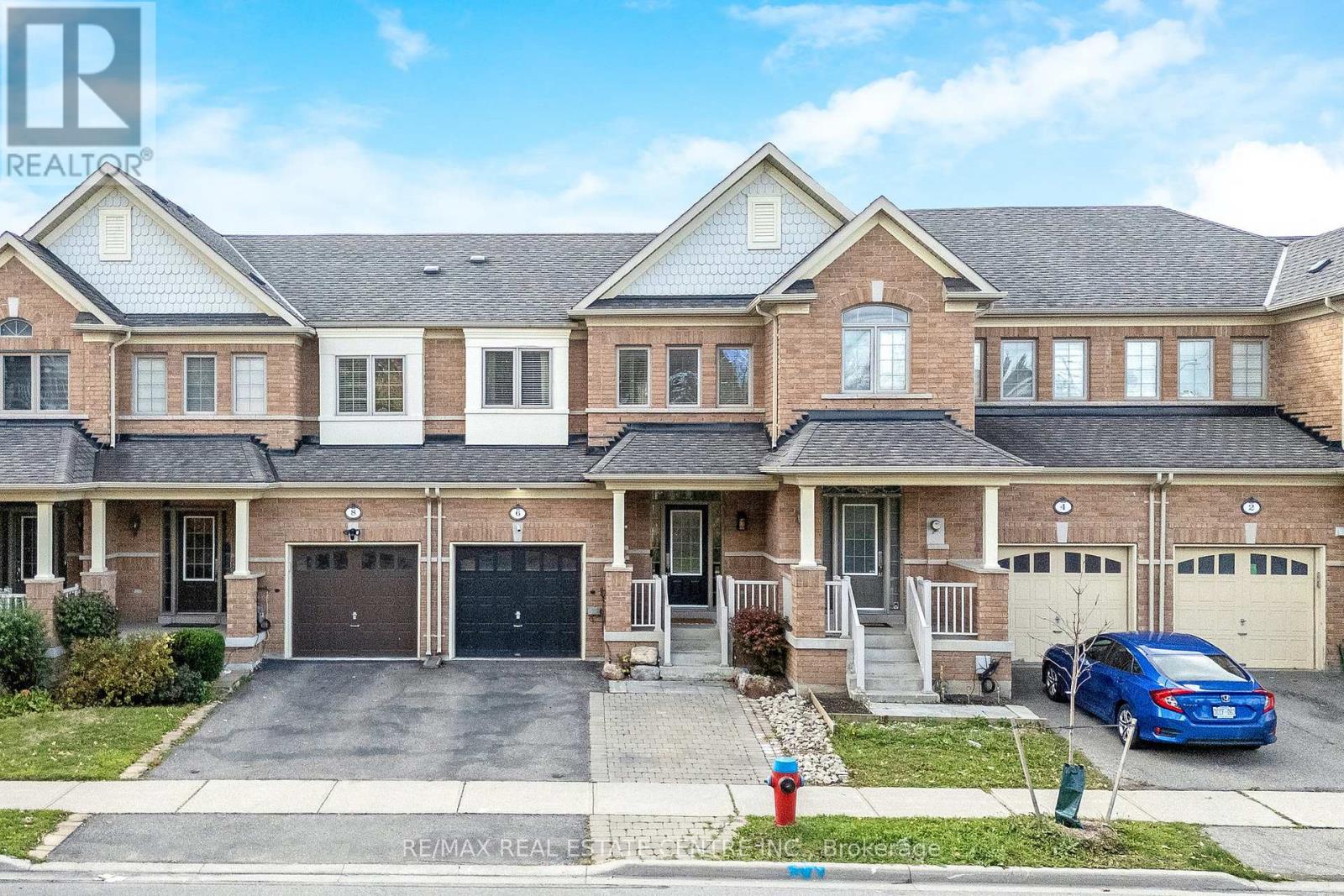 6 Whitmer Street, Milton, Ontario  L9T 0R5 - Photo 2 - W12484255