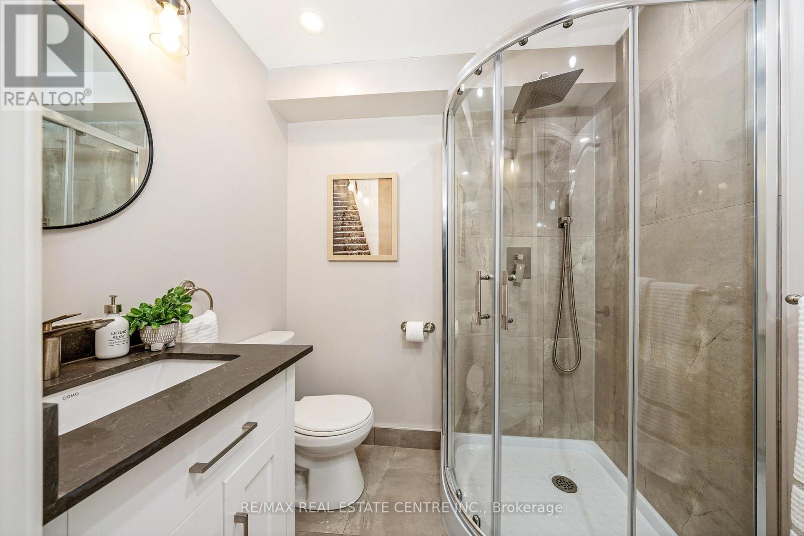 6 Whitmer Street, Milton, Ontario  L9T 0R5 - Photo 37 - W12484255