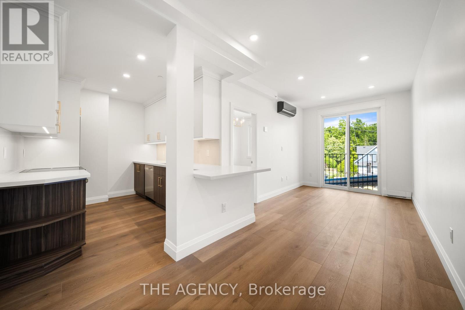 1 - 153 Main Street E, Milton, Ontario  L9T 1N7 - Photo 5 - W12484267