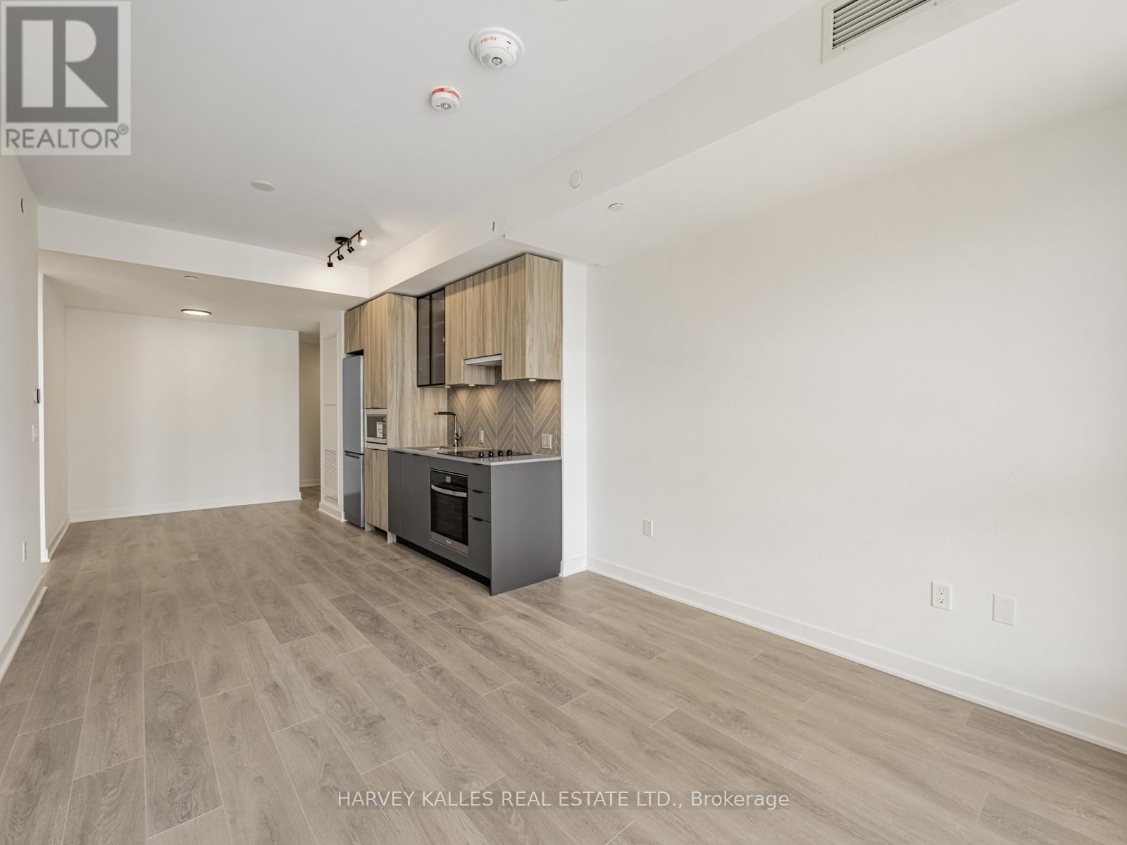 425 - 1037 The Queensway, Toronto, Ontario  M8Z 6C7 - Photo 15 - W12484284