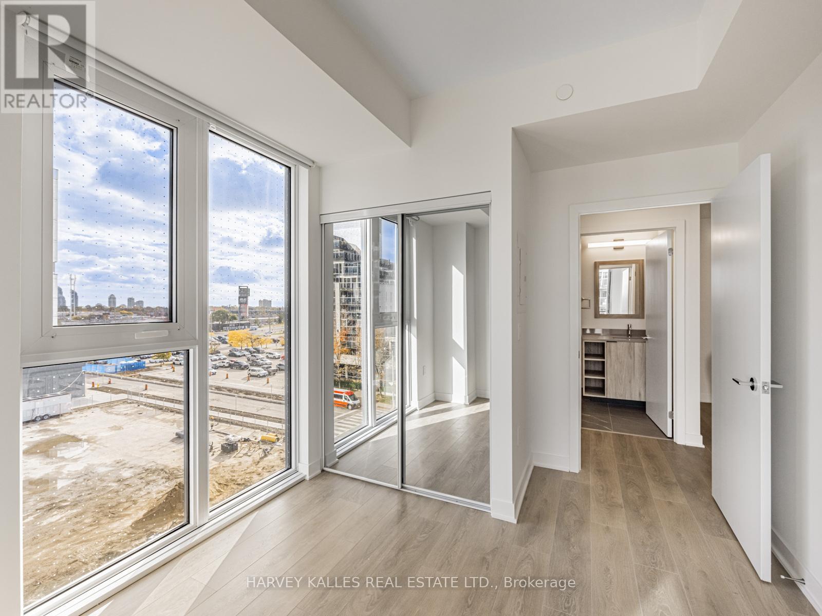 425 - 1037 The Queensway, Toronto, Ontario  M8Z 6C7 - Photo 18 - W12484284
