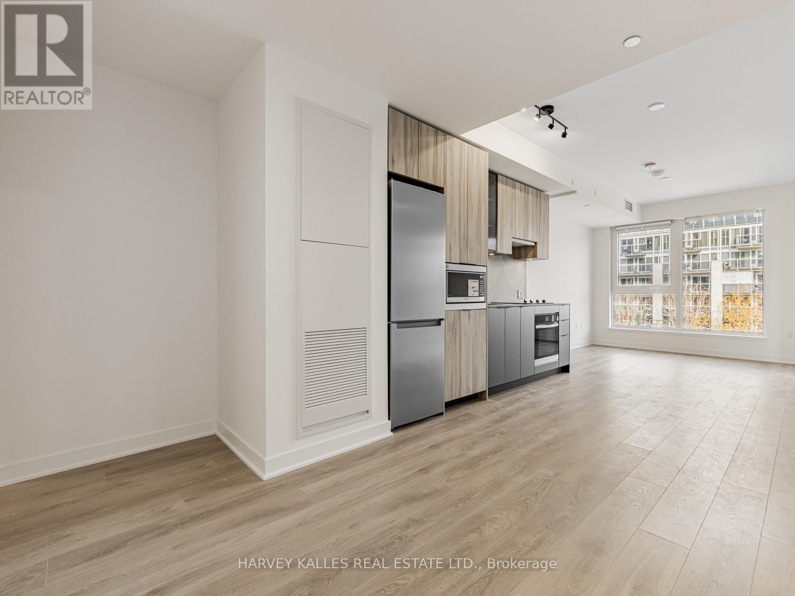 425 - 1037 The Queensway, Toronto, Ontario  M8Z 6C7 - Photo 9 - W12484284