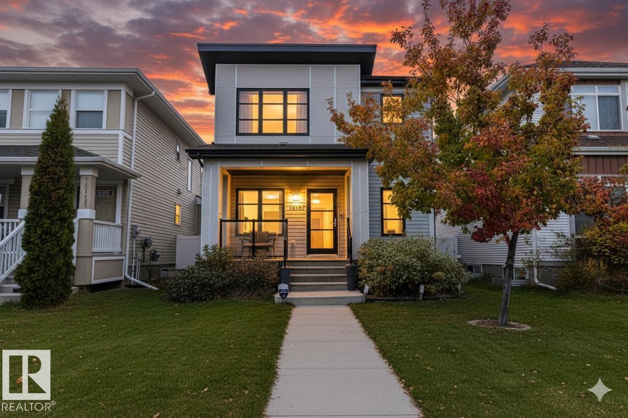 18107 77 St Nw, Edmonton, Alberta  T5Z 0L8 - Photo 1 - E4463664