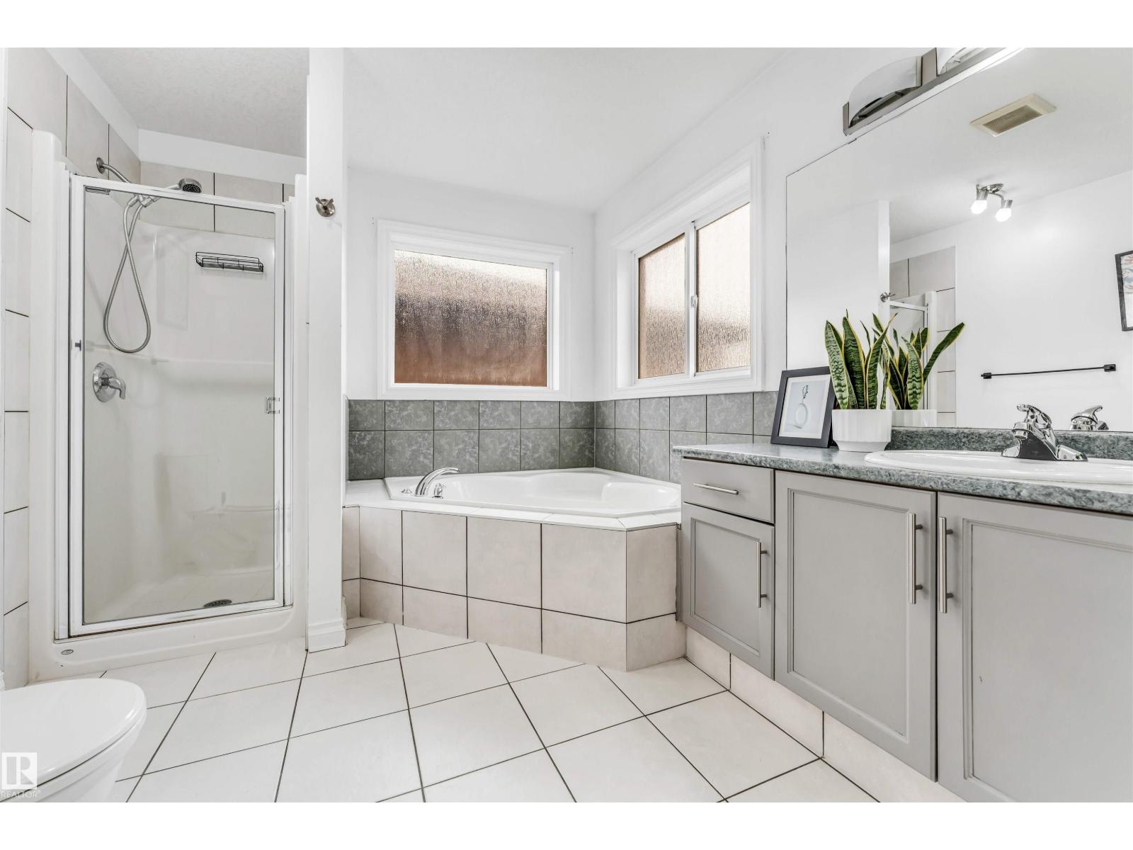 3319 18 St Nw, Edmonton, Alberta  T6T 0H4 - Photo 33 - E4463665