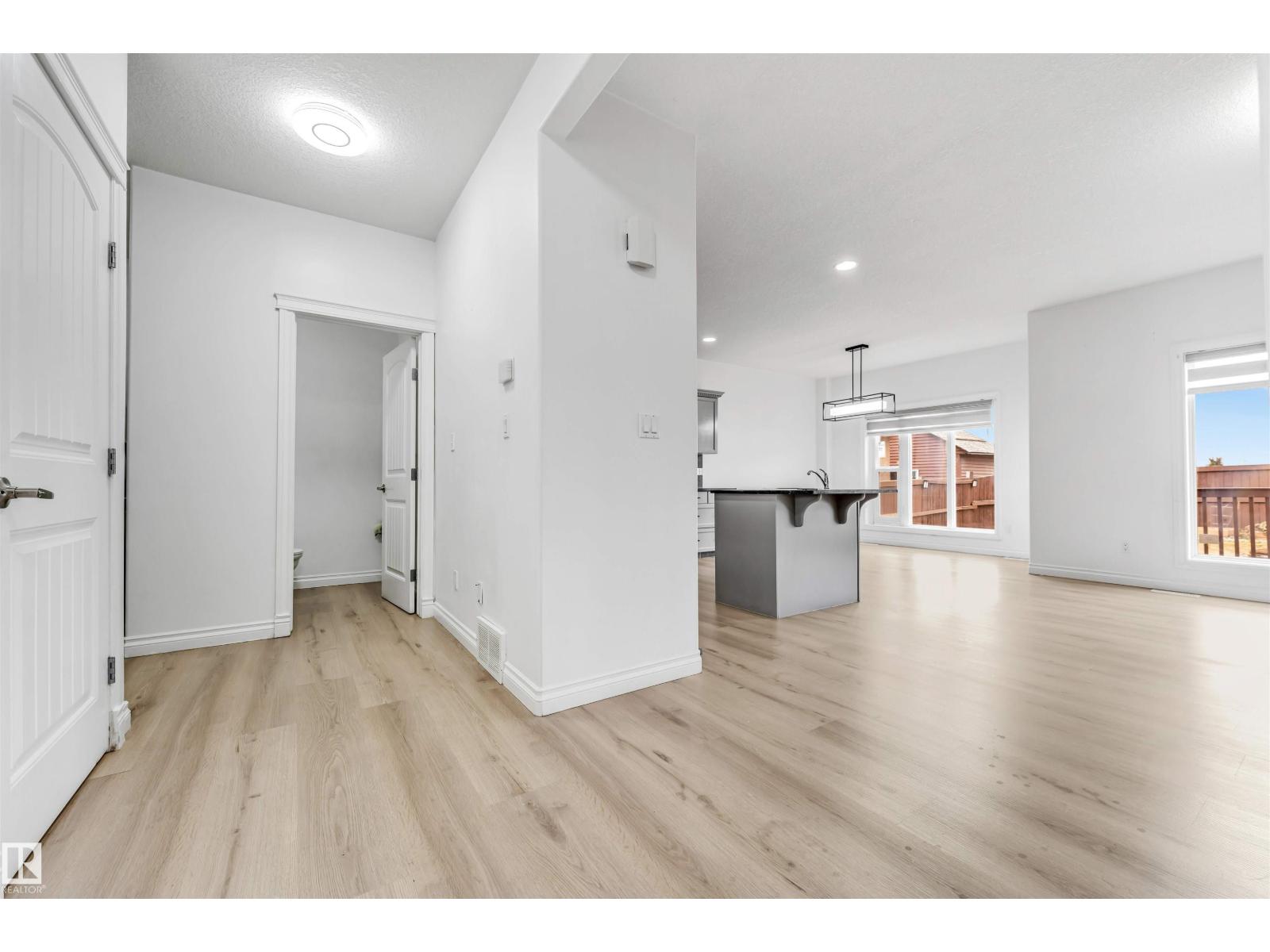3319 18 St Nw, Edmonton, Alberta  T6T 0H4 - Photo 8 - E4463665