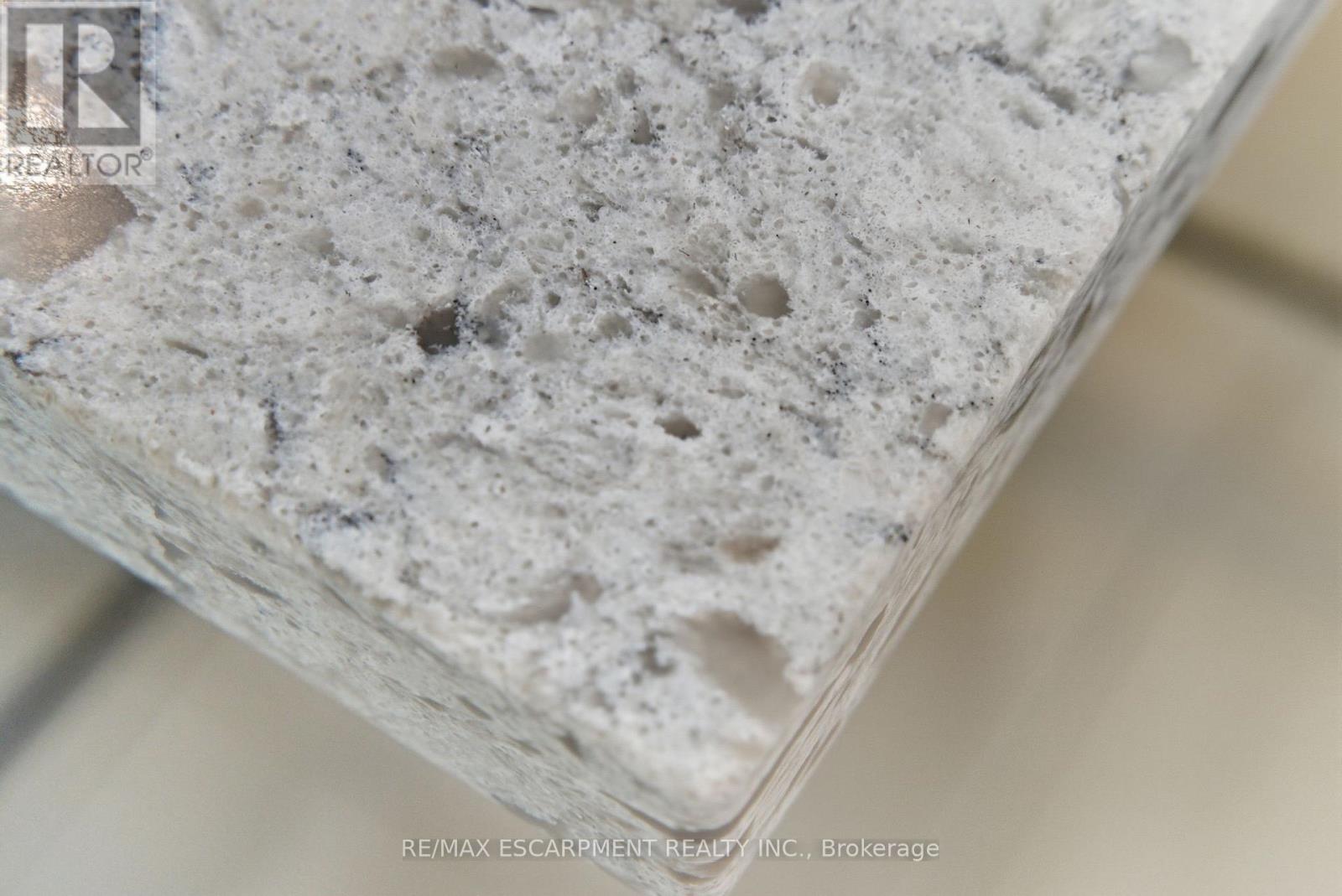 383 Erie Avenue, Brantford, Ontario  N3S 0E6 - Photo 16 - X12484298