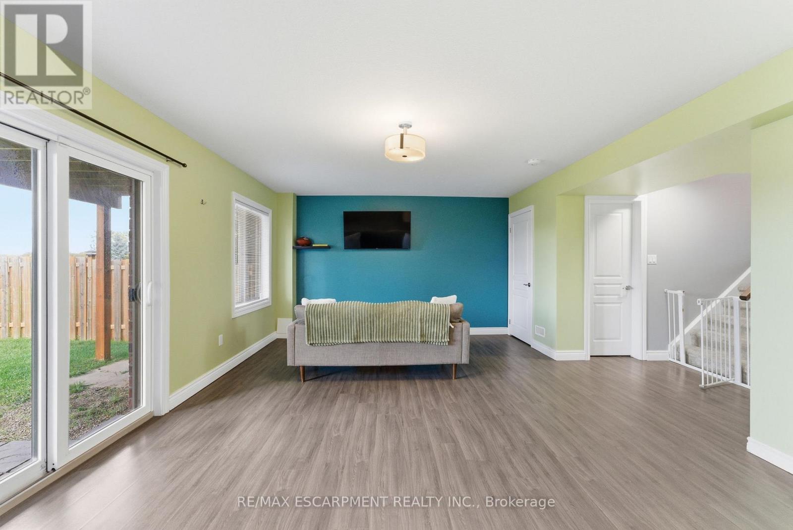 383 Erie Avenue, Brantford, Ontario  N3S 0E6 - Photo 32 - X12484298