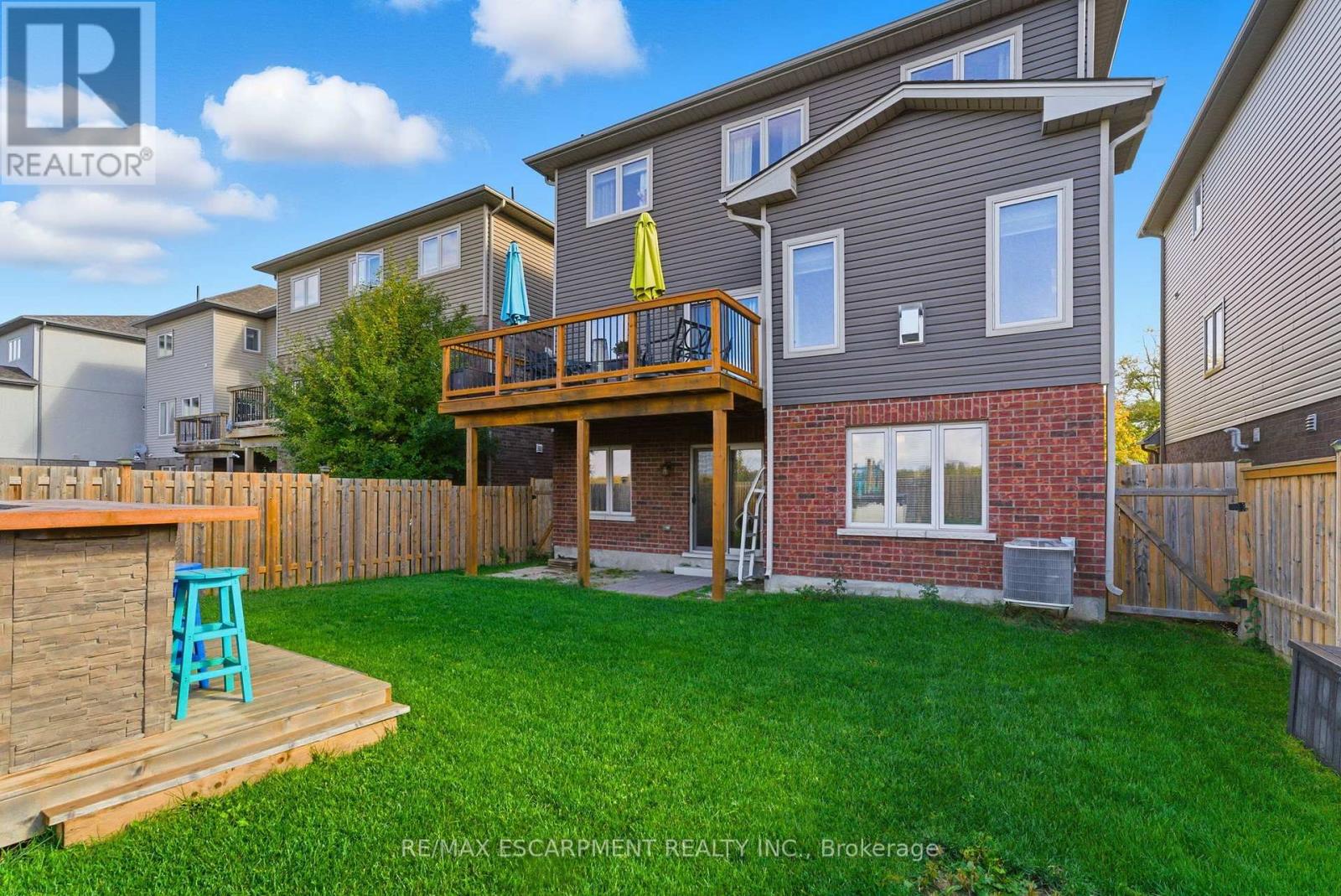 383 Erie Avenue, Brantford, Ontario  N3S 0E6 - Photo 37 - X12484298