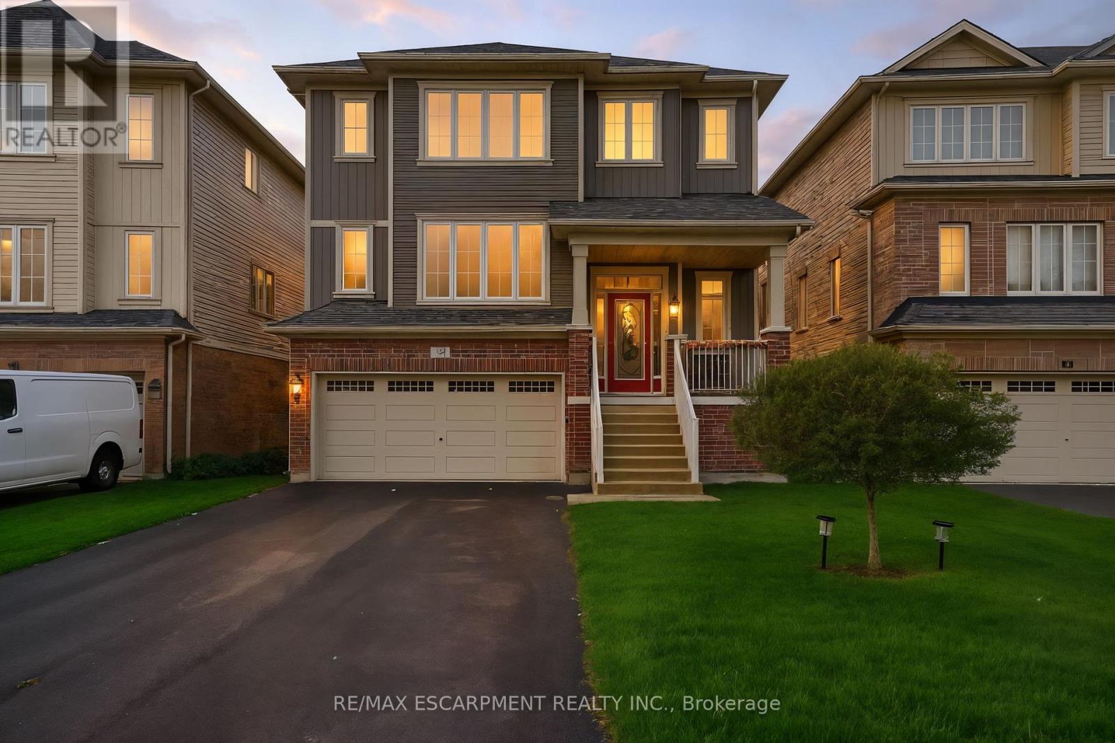 383 Erie Avenue, Brantford, Ontario  N3S 0E6 - Photo 5 - X12484298