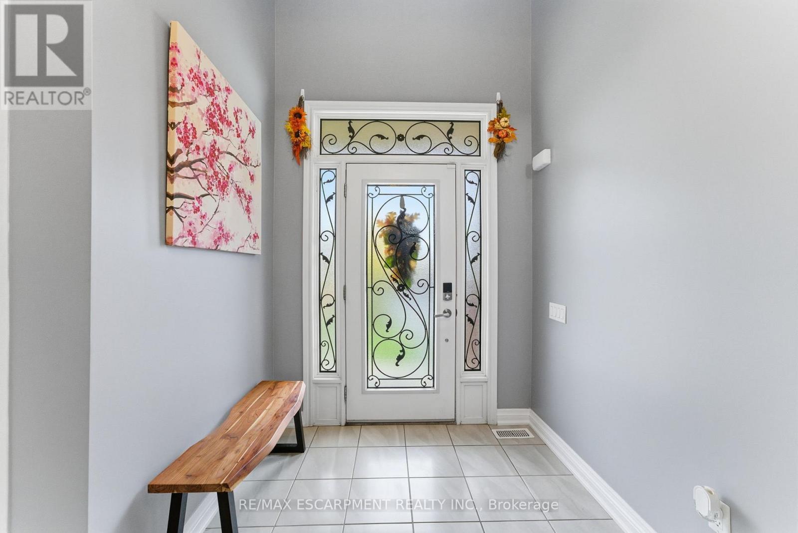 383 Erie Avenue, Brantford, Ontario  N3S 0E6 - Photo 8 - X12484298