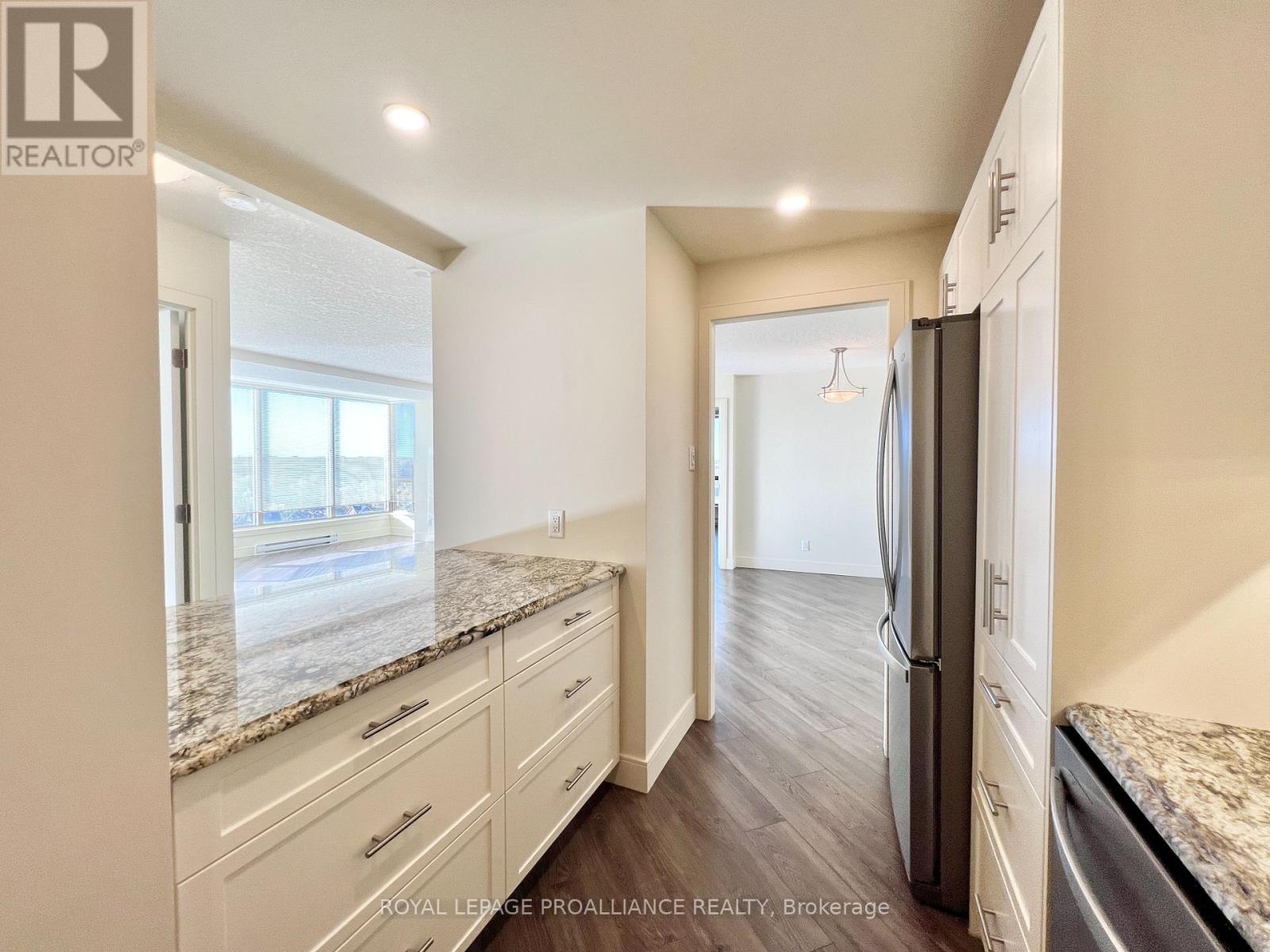 1002 - 344 Front Street, Belleville, Ontario K8N 5M4 - Photo 9 - X12432563