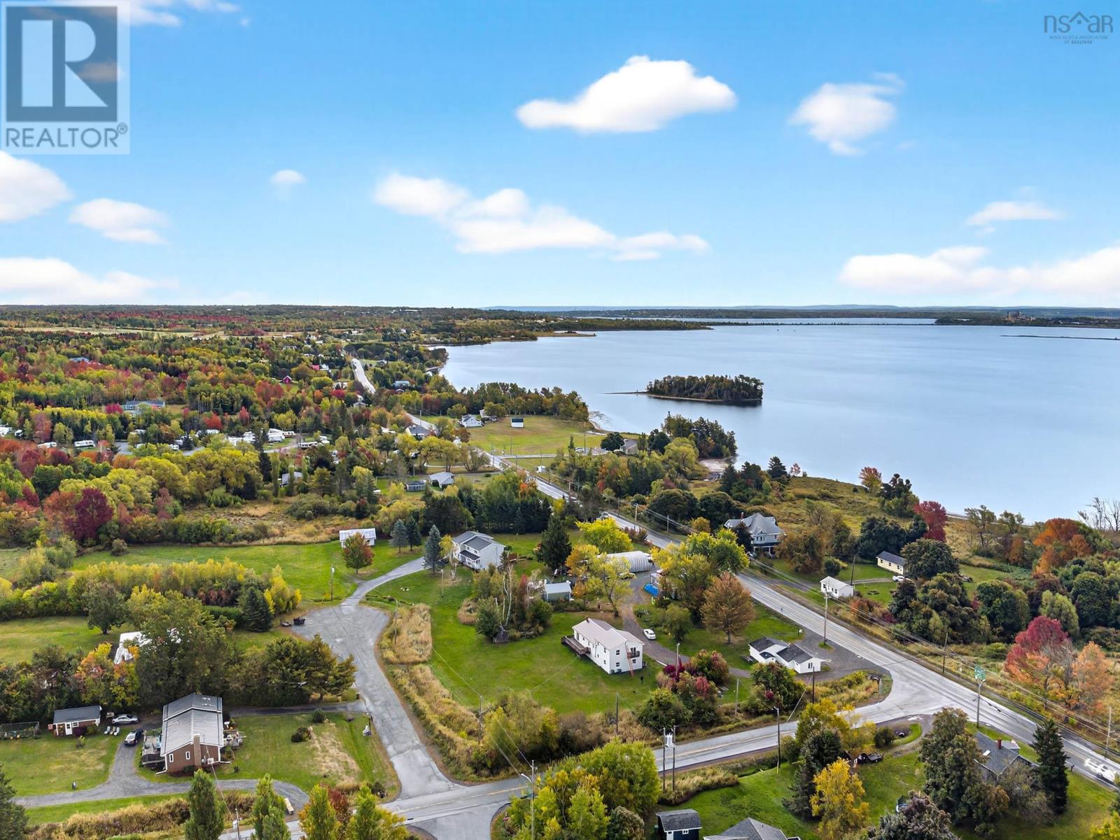 2447 Highway 376, Lyons Brook, Nova Scotia  B0K 1H0 - Photo 6 - 202526699