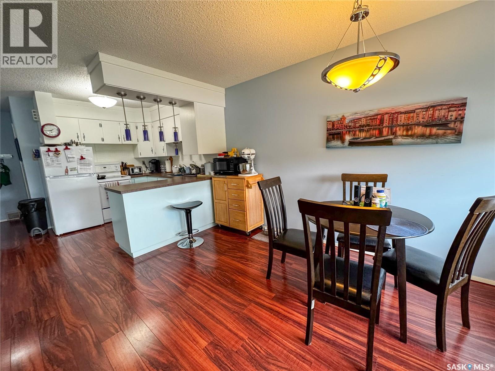 520 Bray Street E, Swift Current, Saskatchewan  S9H 4E3 - Photo 12 - SK008617