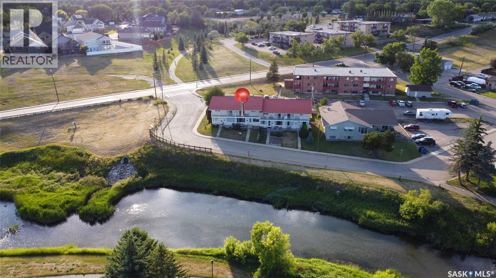 520 Bray STREET E, swift current, Saskatchewan