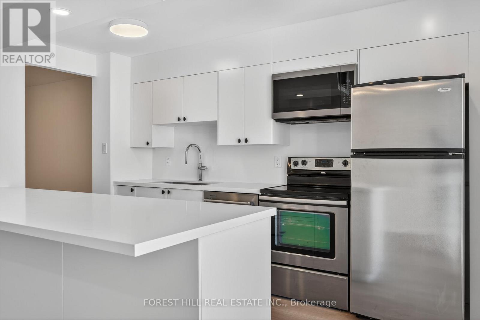 2703 - 633 Bay Street, Toronto, Ontario  M5G 2G4 - Photo 17 - C12484316