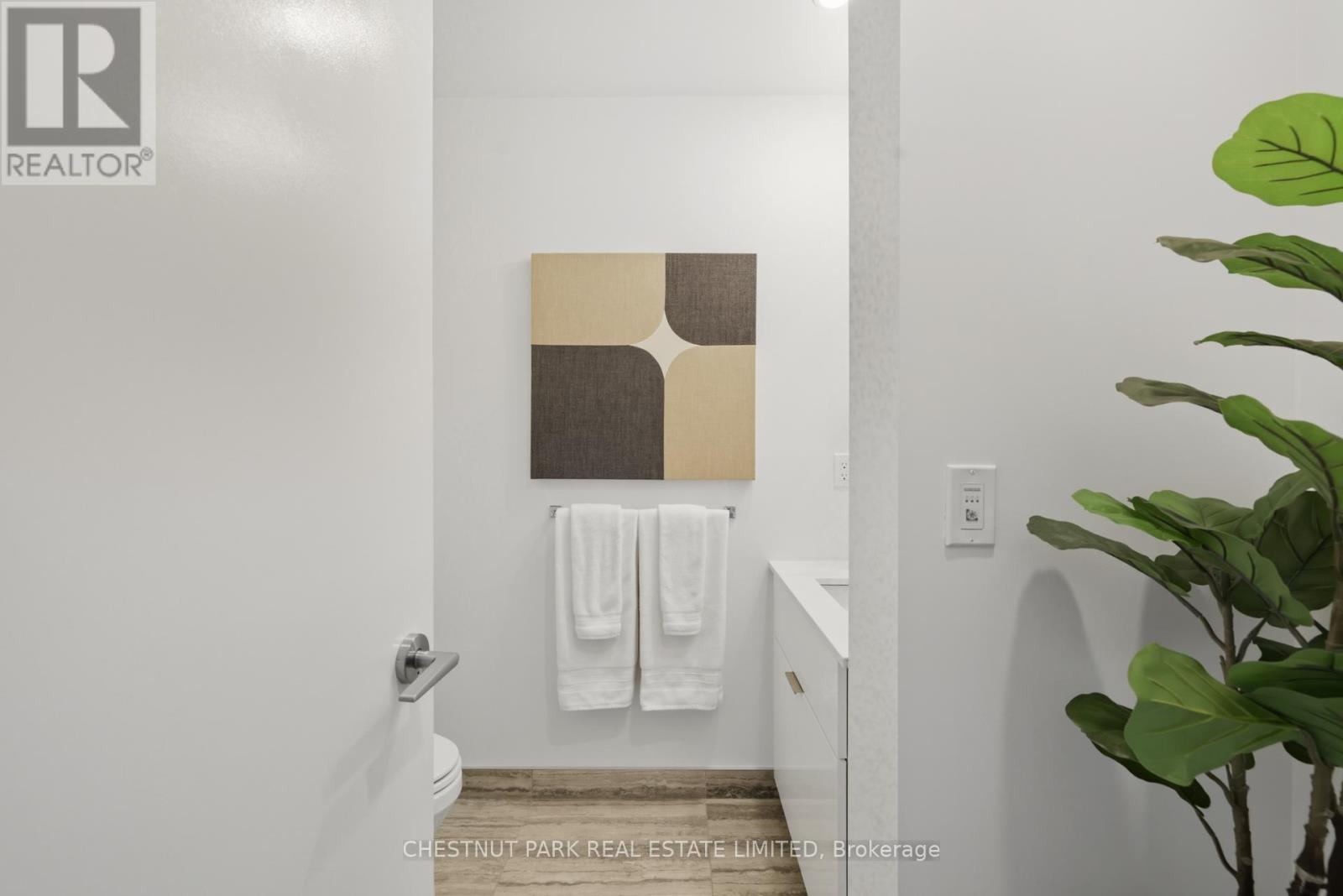 Lph10 - 20 Lombard Street, Toronto, Ontario  M5C 0A7 - Photo 27 - C12484317