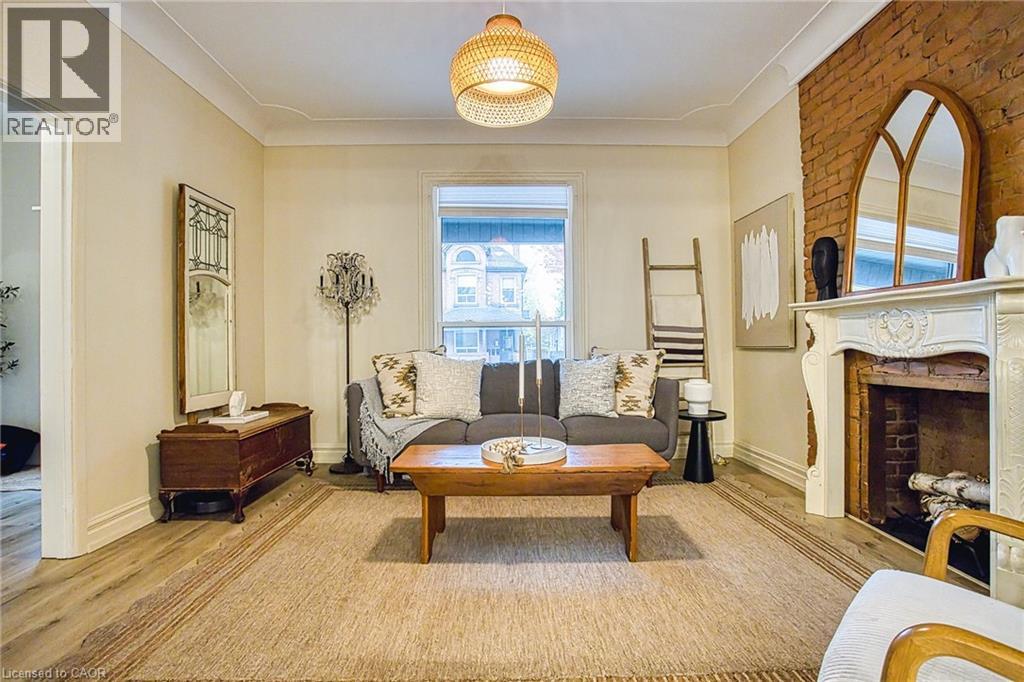 176 Emerald Street S, Hamilton, Ontario  L8N 2V7 - Photo 8 - 40781374