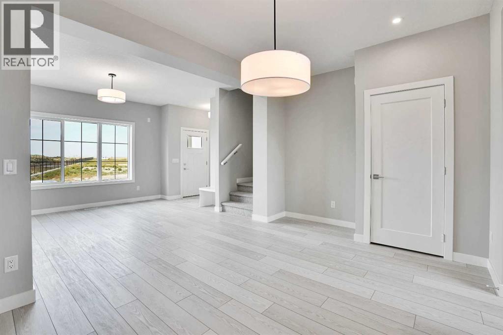 108 Bridgeport Green, Chestermere, Alberta  T1X 3C9 - Photo 10 - A2253734