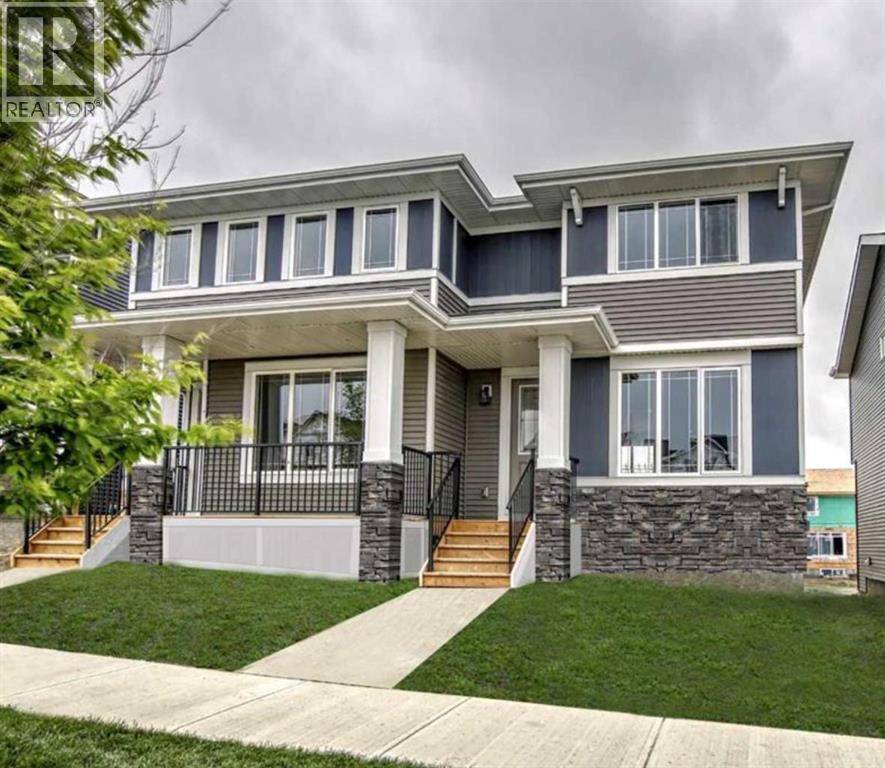 25 Southborough Lane, Cochrane, Alberta