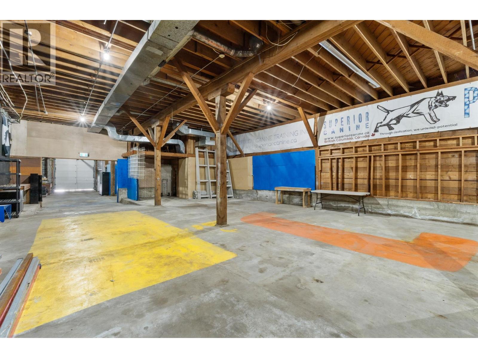 Lower 22344 LOUGHEED HIGHWAY, Maple Ridge, British Columbia