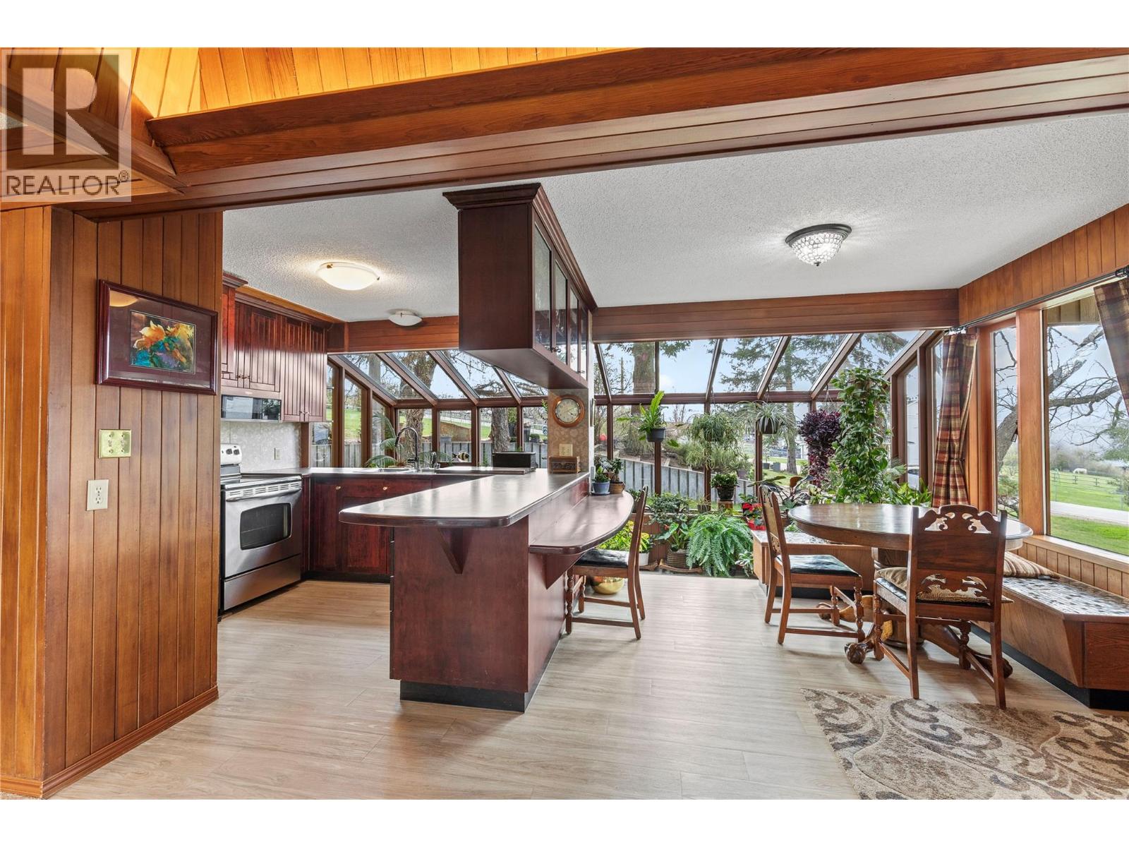 239 Stepping Stones Crescent, Spallumcheen, British Columbia  V1H 1X2 - Photo 17 - 10343769