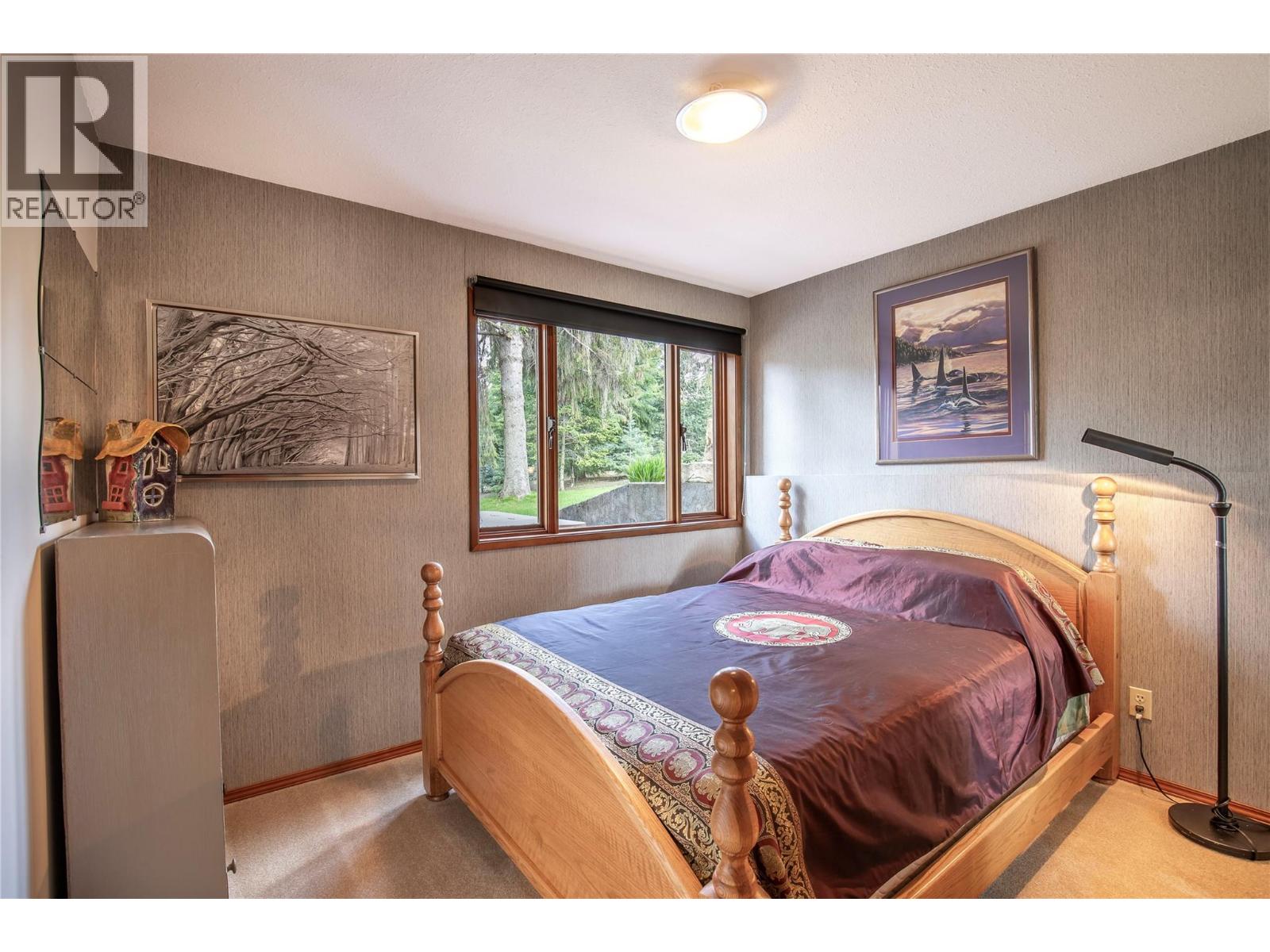 239 Stepping Stones Crescent, Spallumcheen, British Columbia  V1H 1X2 - Photo 36 - 10343769