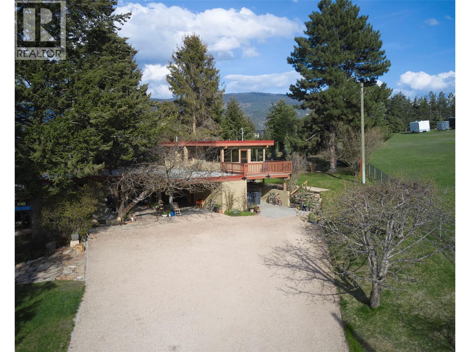 239 Stepping Stones Crescent, Spallumcheen, British Columbia  V1H 1X2 - Photo 78 - 10343769