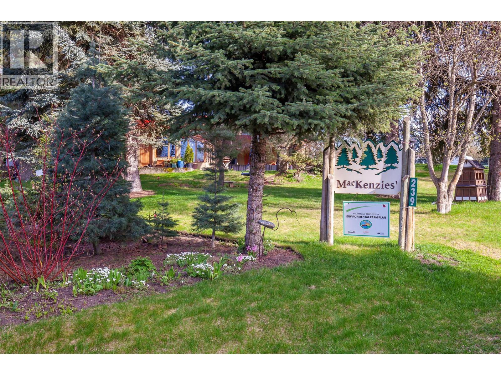 239 Stepping Stones Crescent, Spallumcheen, British Columbia  V1H 1X2 - Photo 75 - 10343769