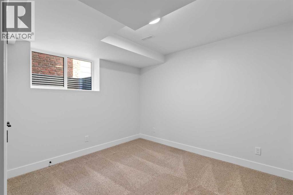 1275 Lake Sundance Crescent Se, Calgary, Alberta  T2J 2S7 - Photo 35 - A2264147