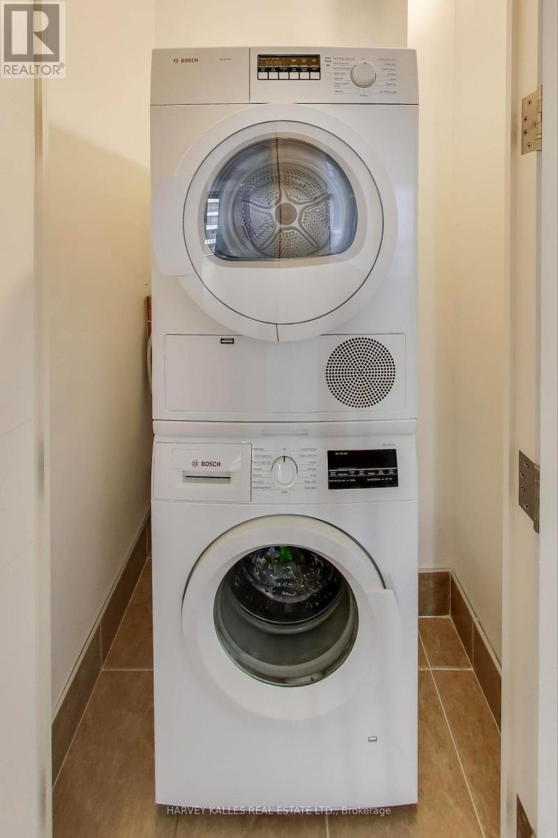 2804 - 33 Harbour Square, Toronto, Ontario M5J 2G2 - Photo 23 - C12433407